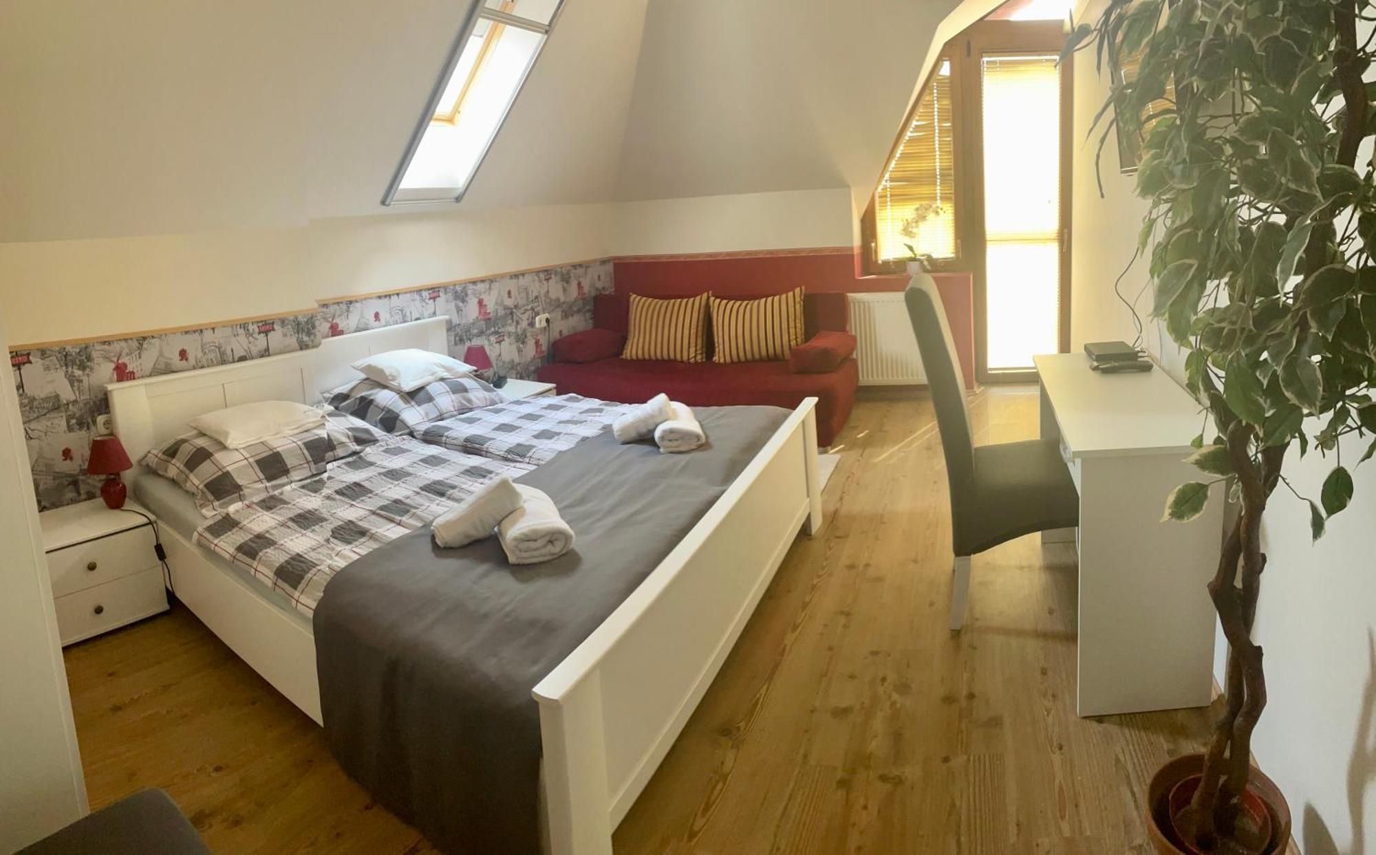 Aranylo Apartmanhaz Hajdúszoboszló Εξωτερικό φωτογραφία